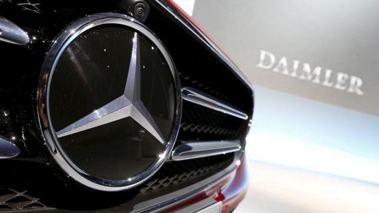 Daimler sees lower 2018 profit, blames trade war, emissions clamp-down