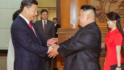 Croissance et répression: la Chine vend son modèle à Kim Jong Un Croissance et répression: la Chine vend son modèle à Kim Jong Un