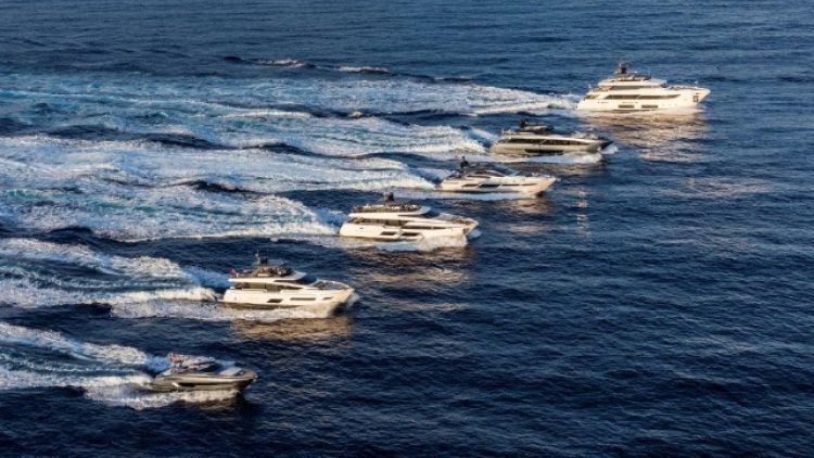 A Venezia yachts in parata per Ferretti