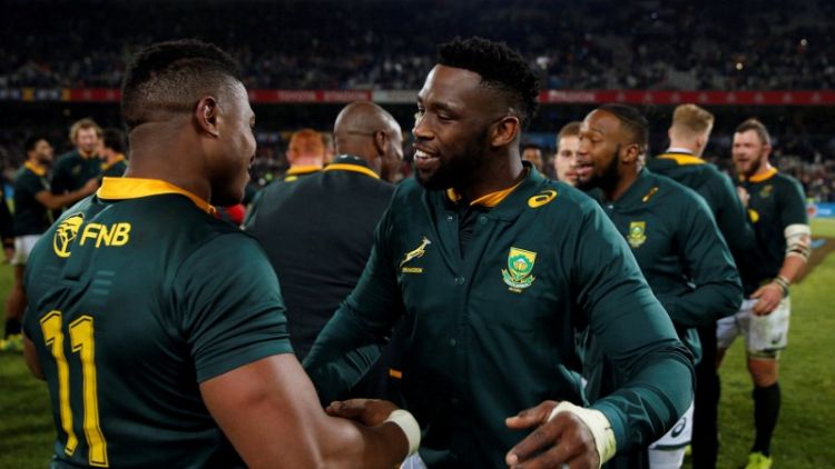 Boks shuffle backline in search of series sweep over England