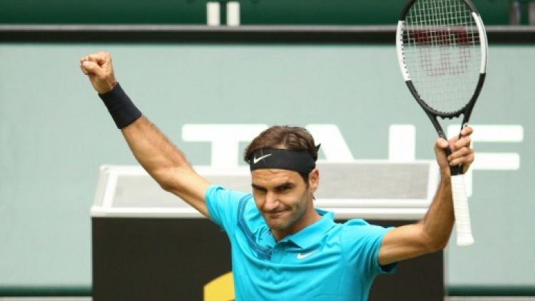 Tennis: Roger Federer a failli perdre sa couronne à Halle