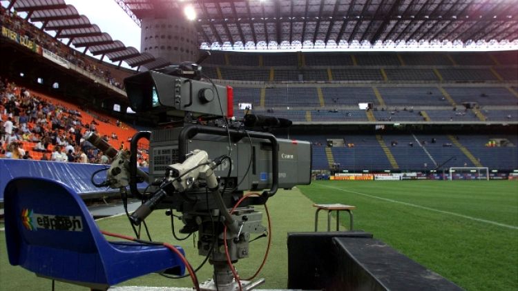 Diritti tv: per Serie B chiusura a breve