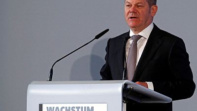 وزير المالية الألماني: لا رجوع عن اليورو