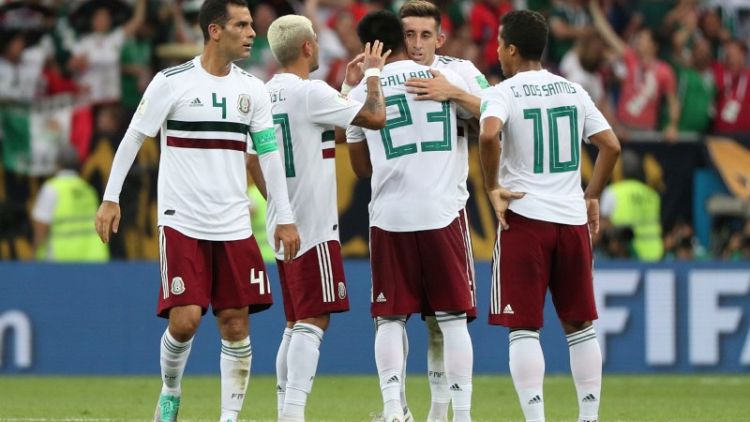 المكسيك الجامحة تهزم كوريا الجنوبية وتقترب من دور 16