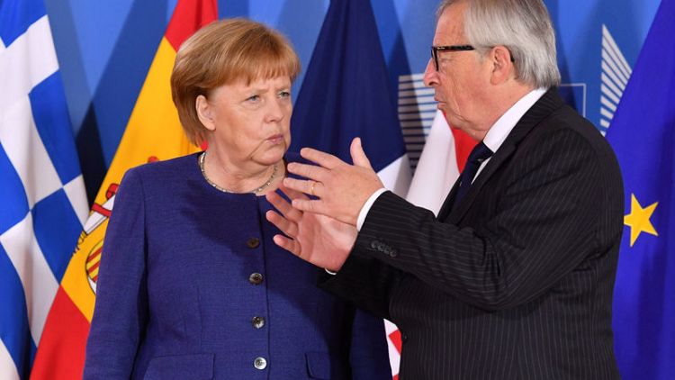 Divided EU leaders hold emergency talks on migration
