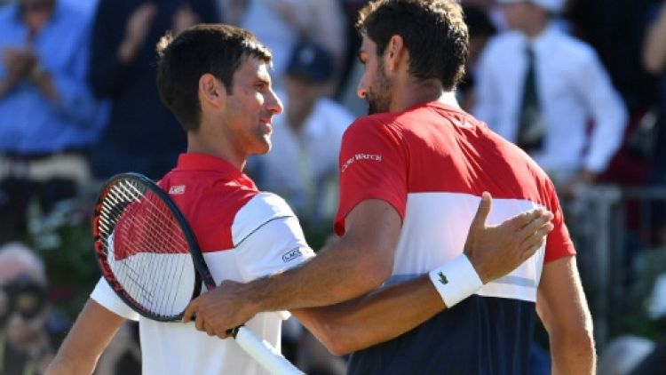 Tennis: Djokovic ne se voit pas comme "un prétendant pour le trophée" à Wimbledon