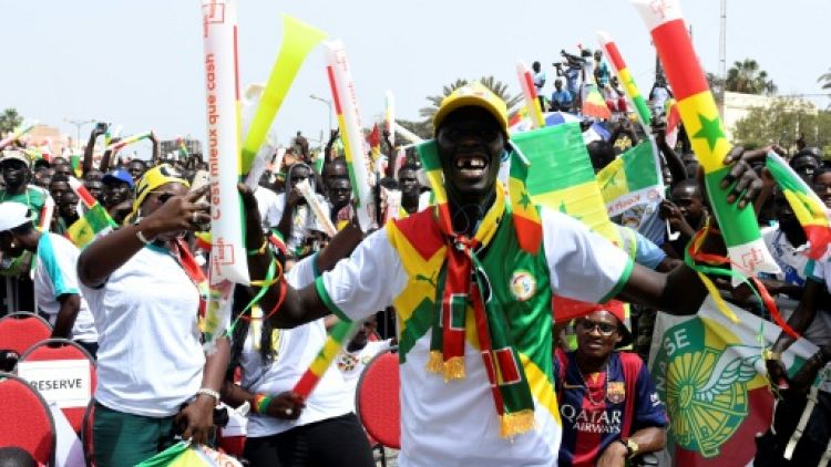 Mondial-2018: au Sénégal, le nul contre le Japon ne douche pas les espoirs des supporters