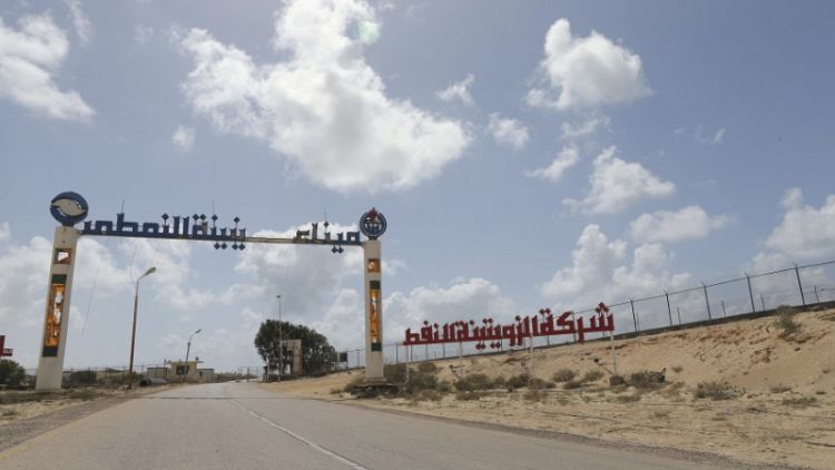 مصادر: مرفآ الحريقة والزويتينة النفطيان بشرق ليبيا يعملان كالمعتاد