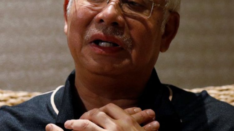 وسائل إعلام: ماليزيا تجمد الحسابات المصرفية لحزب نجيب عبد الرزاق