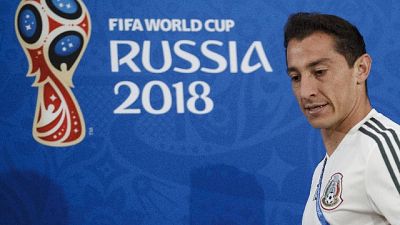 Guardado,scene Neymar?ci pensino arbitri Guardado,scene Neymar?ci pensino arbitri