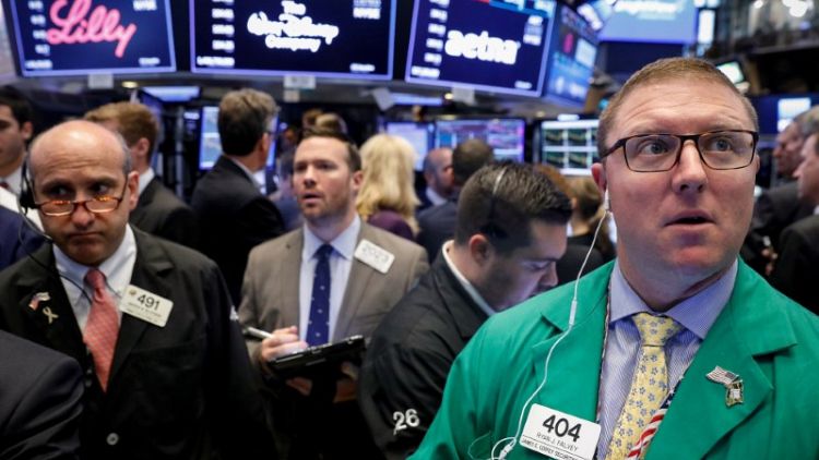 الأسهم الأمريكية تغلق مرتفعة بفضل نايكي ومكاسب البنوك