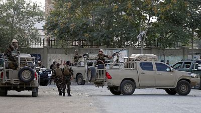 مقتل 7 على الأقل في تفجير انتحاري قرب مبنى وزاري بأفغانستان