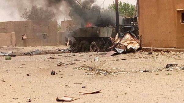 Attaque "terroriste" au Mali contre des soldats français pendant le sommet de l'UA en Mauritanie Attaque "terroriste" au Mali contre des soldats français pendant le sommet de l'UA en Mauritanie