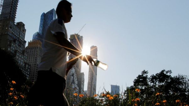 موجة حارة تهب على مناطق في أمريكا وتستمر حتى عيد الاستقلال موجة حارة تهب على مناطق في أمريكا وتستمر حتى عيد الاستقلال
