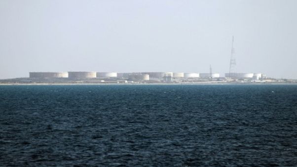 Crise politique en Libye: l'industrie pétrolière quasi-paralysée Crise politique en Libye: l'industrie pétrolière quasi-paralysée