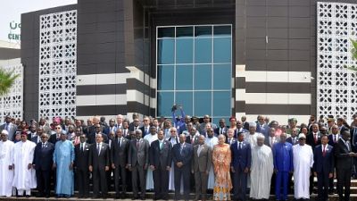 Macron en Mauritanie où l'UA a achevé un sommet assombri par des attaques au Sahel Macron en Mauritanie où l'UA a achevé un sommet assombri par des attaques au Sahel