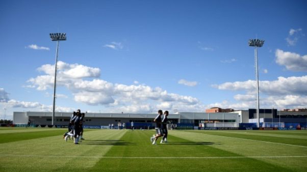 Mondial: la France et l'Uruguay, l'histoire et le ballon Mondial: la France et l'Uruguay, l'histoire et le ballon