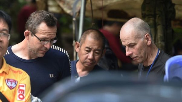Thaïlande: les sauveteurs, deux volontaires britanniques passionnés de plongée Thaïlande: les sauveteurs, deux volontaires britanniques passionnés de plongée