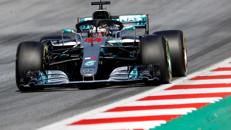 Motor racing - Mercedes defend strategist after Austria error