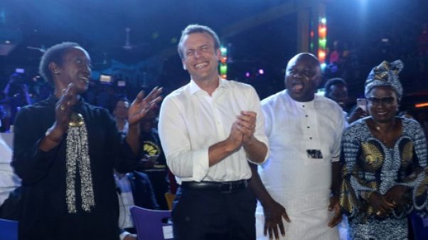 Au rythme de l'afrobeat, Macron célèbre la créativité africaine Au rythme de l'afrobeat, Macron célèbre la créativité africaine