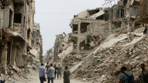 Syrie: visite d'un responsable de l'ONU au camp palestinien de Yarmouk Syrie: visite d'un responsable de l'ONU au camp palestinien de Yarmouk