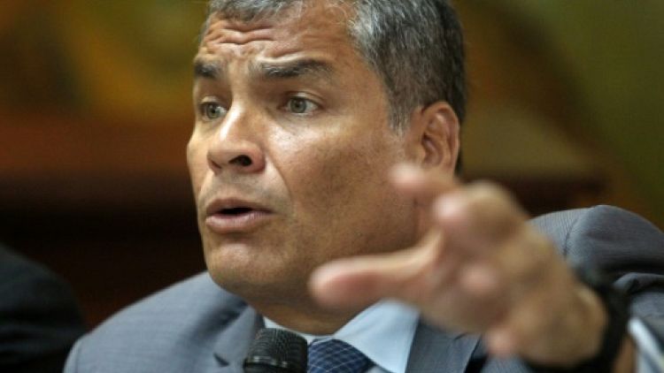 Equateur: mandat d'arrêt contre l'ex-président Correa