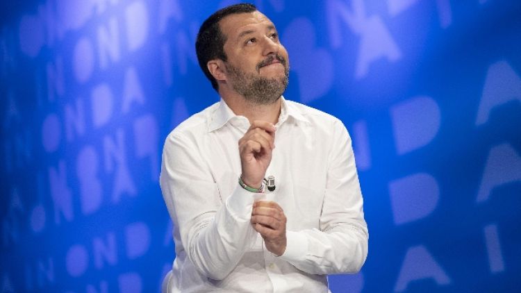 Salvini, tifo tutti tranne Francia