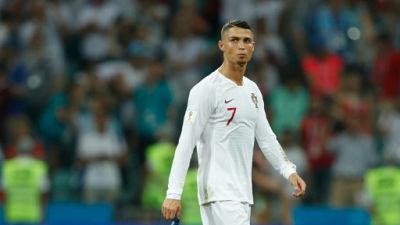 Italie: Ronaldo à la Juve ? les "Bianconeri" attendent "CR7" comme le messie Italie: Ronaldo à la Juve ? les "Bianconeri" attendent "CR7" comme le messie