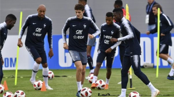 Transfert: le Bayern a recruté Pavard pour 2019, selon un magazine allemand Transfert: le Bayern a recruté Pavard pour 2019, selon un magazine allemand
