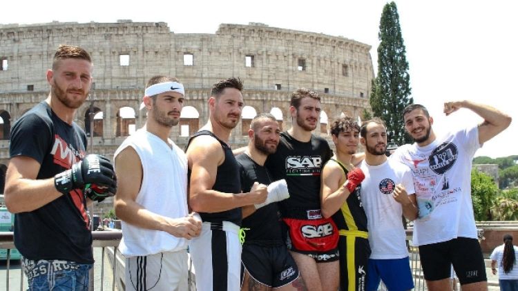 Bellator Roma, fighters scaldano muscoli