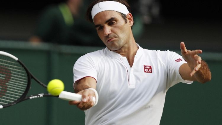 Wimbledon: Federer agli ottavi