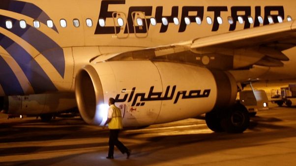 فرنسا ترجح أن يكون حريق بقمرة القيادة وراء تحطم طائرة مصر للطيران في 2016 فرنسا ترجح أن يكون حريق بقمرة القيادة وراء تحطم طائرة مصر للطيران في 2016
