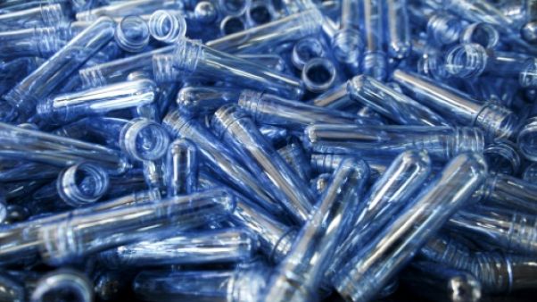L'industrie plastique toujours florissante, malgré les critiques L'industrie plastique toujours florissante, malgré les critiques