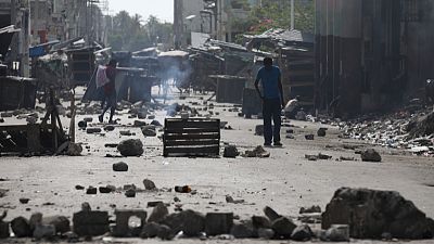 الاحتجاجات في هايتي تدخل يومها الثالث رغم التراجع عن رفع أسعار الوقود