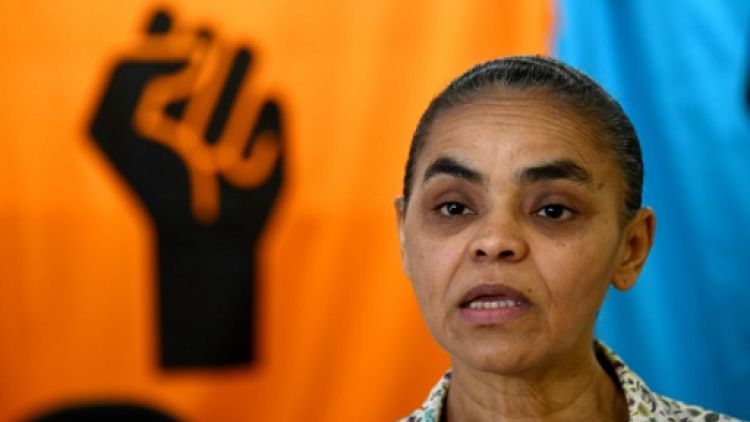La candidate écologiste Marina Silva veut restaurer la "crédibilité" du Brésil