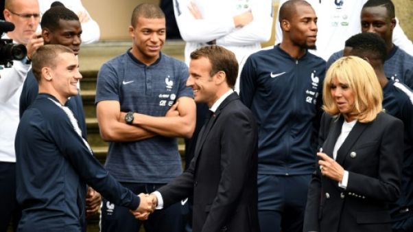 Mondial-2018: président-supporteur, une incongruité devenue passage obligé Mondial-2018: président-supporteur, une incongruité devenue passage obligé