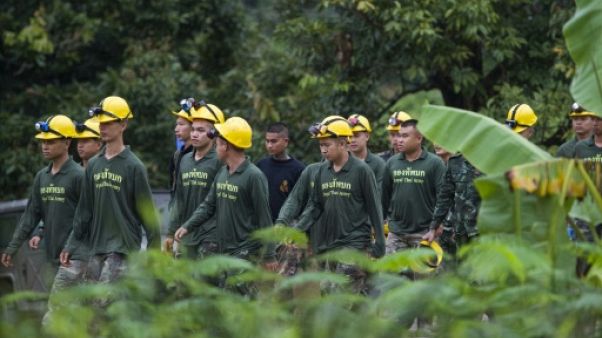 Grotte Thaïlande: huit jeunes sur 13 sauvés, inquiétude pour les autres Grotte Thaïlande: huit jeunes sur 13 sauvés, inquiétude pour les autres