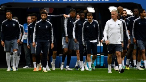 Mondial: aux portes de la finale, les maillots des Bleus s'arrachent Mondial: aux portes de la finale, les maillots des Bleus s'arrachent
