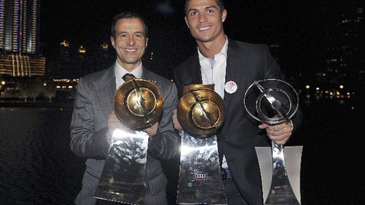 Ronaldo: Mendes,è felice,vivrà in centro