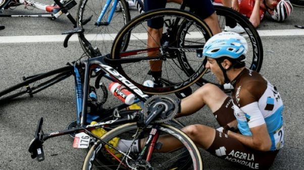 Tour de France: Domont blessé à une clavicule Tour de France: Domont blessé à une clavicule