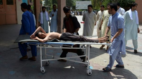 Afghanistan: au moins 11 morts dans une attaque visant l'éducation Afghanistan: au moins 11 morts dans une attaque visant l'éducation