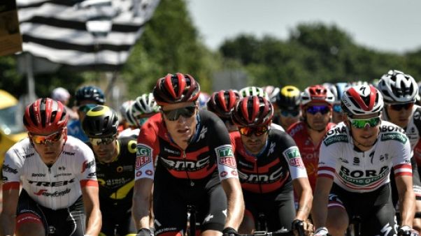 Tour de France: 171 coureurs sont partis de Lorient vers les routes pentues de Bretagne Tour de France: 171 coureurs sont partis de Lorient vers les routes pentues de Bretagne