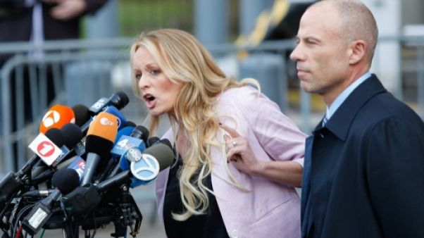 Etats-Unis: arrestation "politique" de Stormy Daniels dans un club de strip-tease, selon son avocat Etats-Unis: arrestation "politique" de Stormy Daniels dans un club de strip-tease, selon son avocat