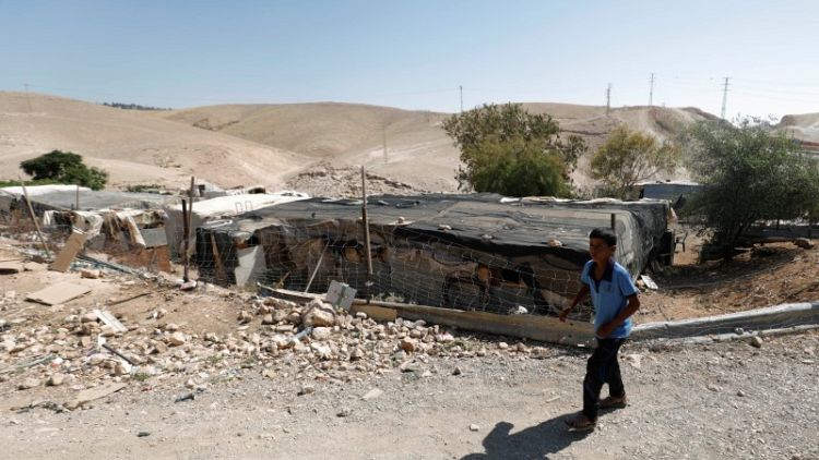 محكمة إسرائيلية تؤجل قرارا بشأن هدم قرية في الضفة الغربية
