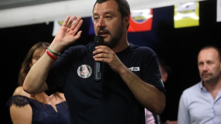 Possibile:migliaia firme,Salvini vai via