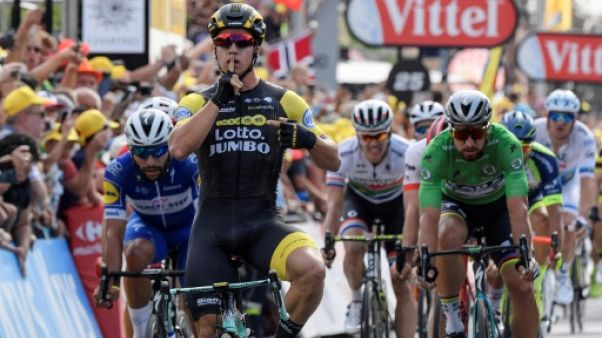 Tour de France: Groenewegen bat Gaviria, Van Avermaet reste en jaune Tour de France: Groenewegen bat Gaviria, Van Avermaet reste en jaune