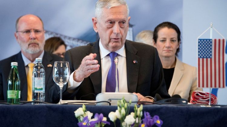 وزير الدفاع الأمريكي يتجنب ذكر "روسيا" في اجتماع مع وزراء دفاع دول البلقان