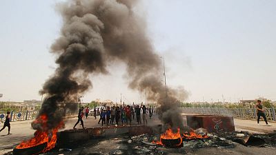 قناة العراقية: عودة الرحلات الجوية في مطار النجف بعد انسحاب المتظاهرين
