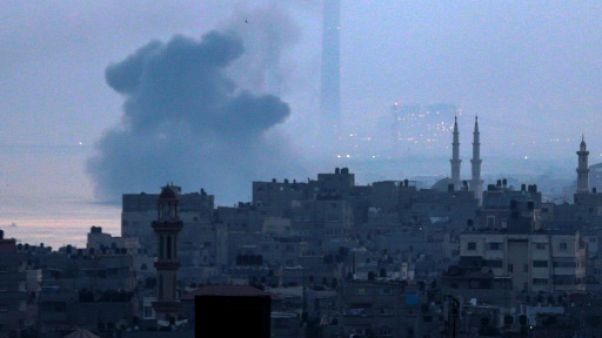Nouveaux raids israéliens sur Gaza et tirs palestiniens sur Israël Nouveaux raids israéliens sur Gaza et tirs palestiniens sur Israël