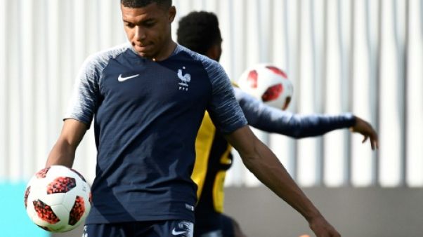 France: Mbappé, 19 ans et déjà à une marche de la consécration France: Mbappé, 19 ans et déjà à une marche de la consécration